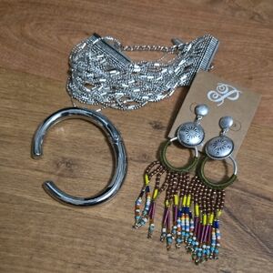 Silver and Multicolor Beaded Earrings and Bracelet Set